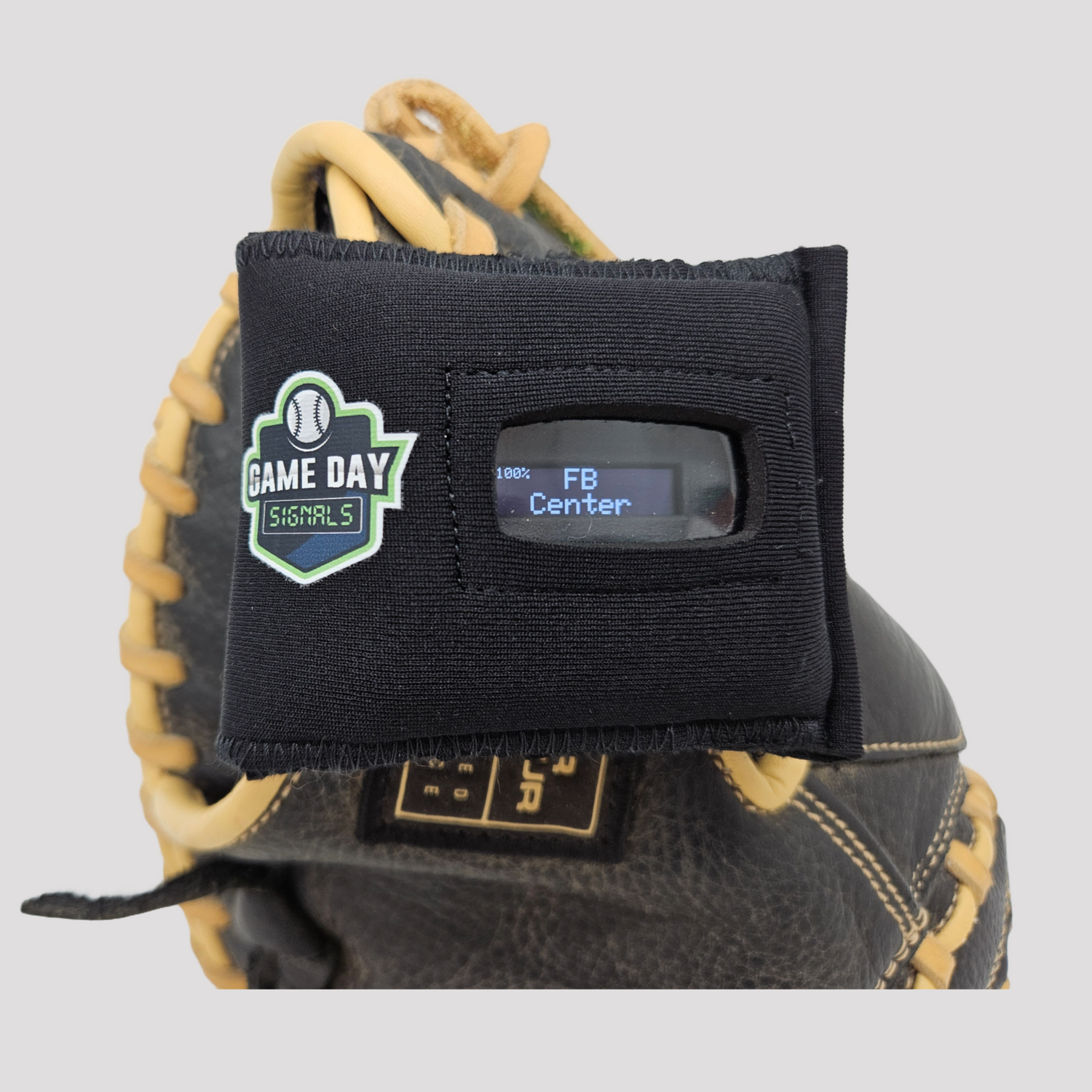 Vanderbilt used an electronic wristband system for calling pitches